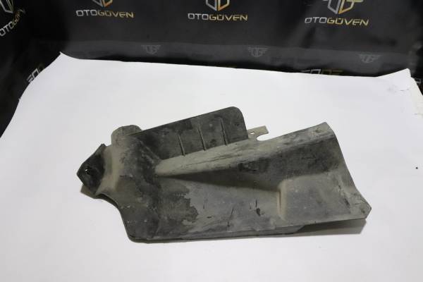 FORD RANGER 2.5 TDCİ ÇIKMA PARÇA  2013-15 TAMPON DEMİR PLASTİĞİ